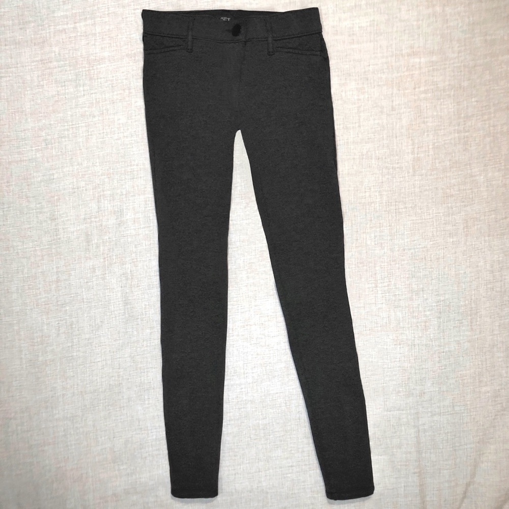 Ann Taylor Loft Skinny Pants - Size 00